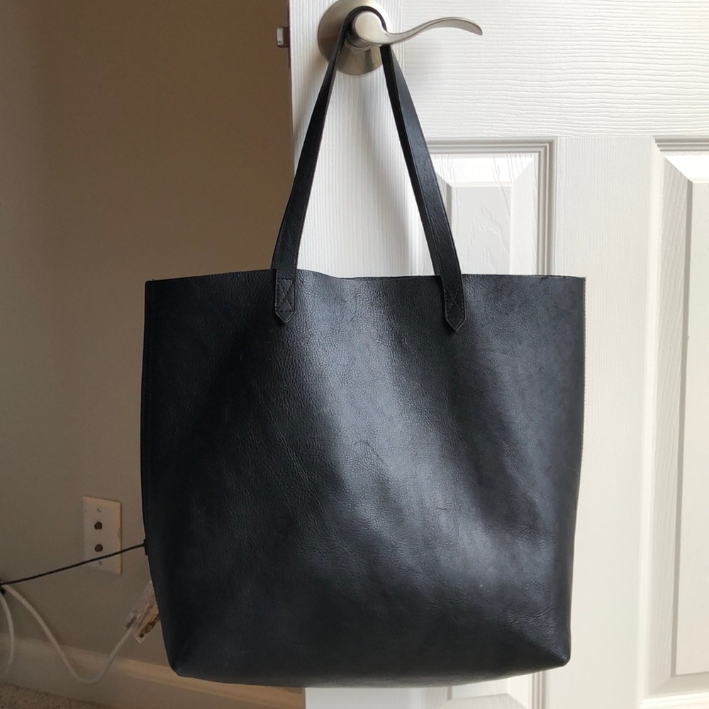 Madewell Transport Tote in Black